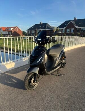 Piaggio Zip 50 Bromfiets 45 km/u SP-Kappenset met KLEUR NAAR KEUZE! (Vraag naar levertijd!) - Afbeelding 6