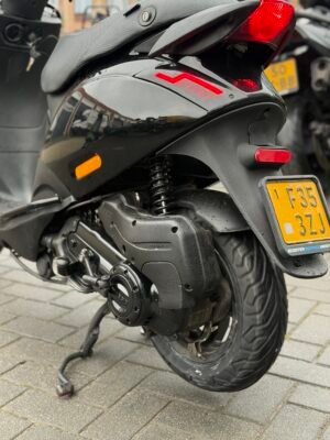 Piaggio Zip 45km/u | 12 MND Garantie | FULL OPTIE - Afbeelding 8