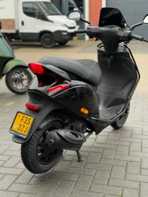 Piaggio Zip 45km/u | 12 MND Garantie | FULL OPTIE - Afbeelding 11